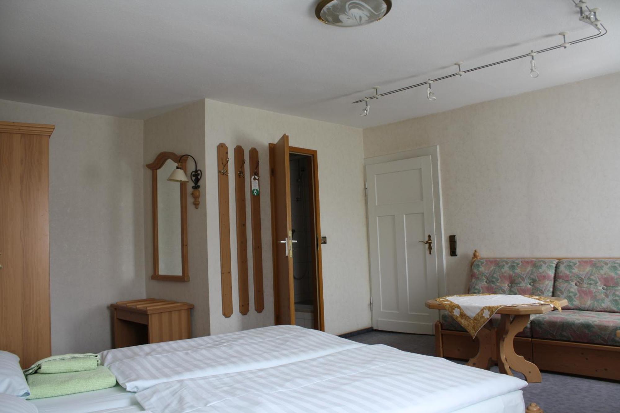 Hotel St. Hubertus Wallmerod Экстерьер фото